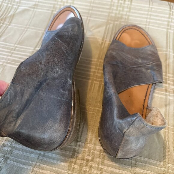 womans flats FREE PEOPLE leather gray flats 8.5 - Picture 3 of 3
